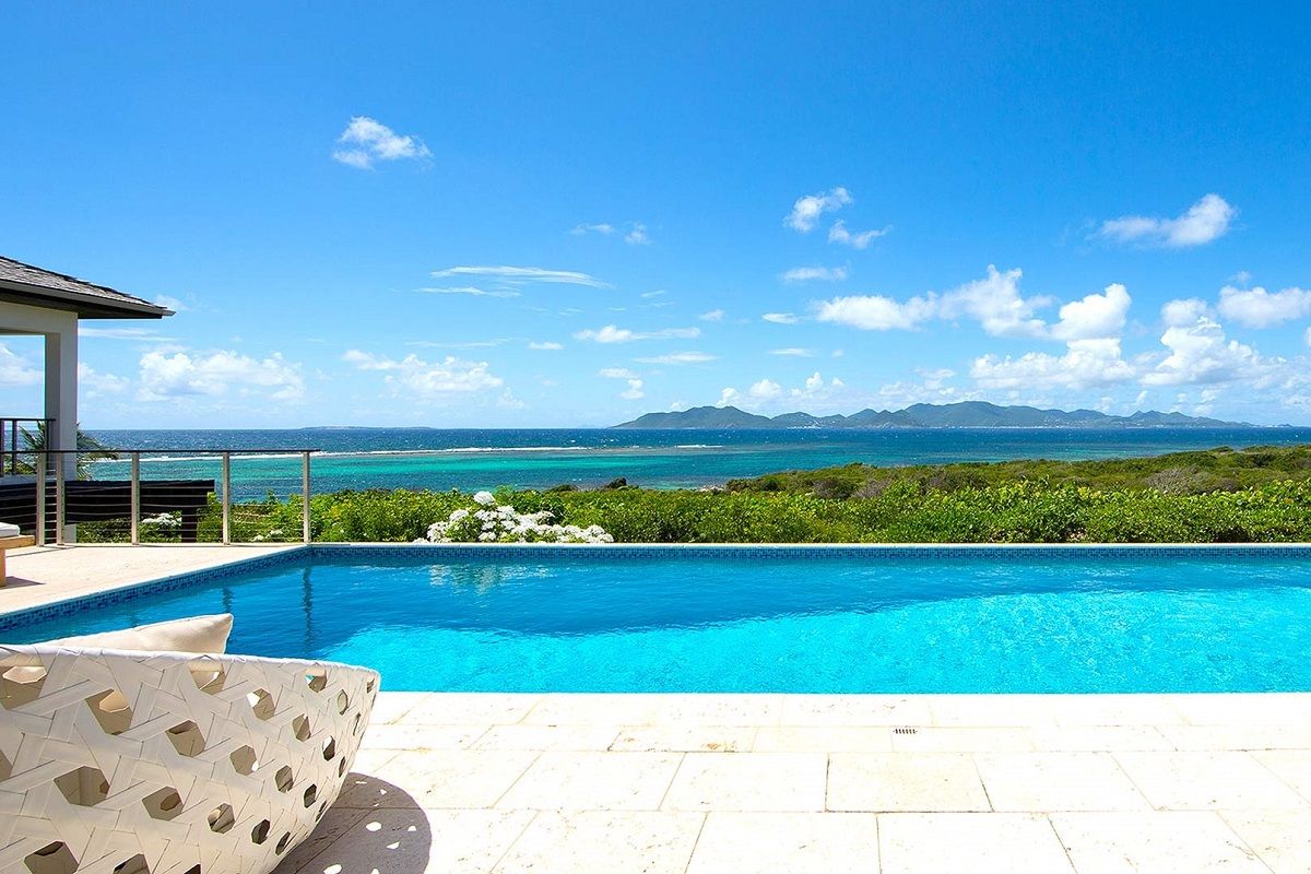 Views to St. Martin