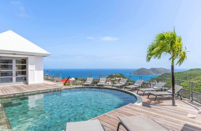 Ocean's 5 Villa is located on a hilltop with amazing ocean views