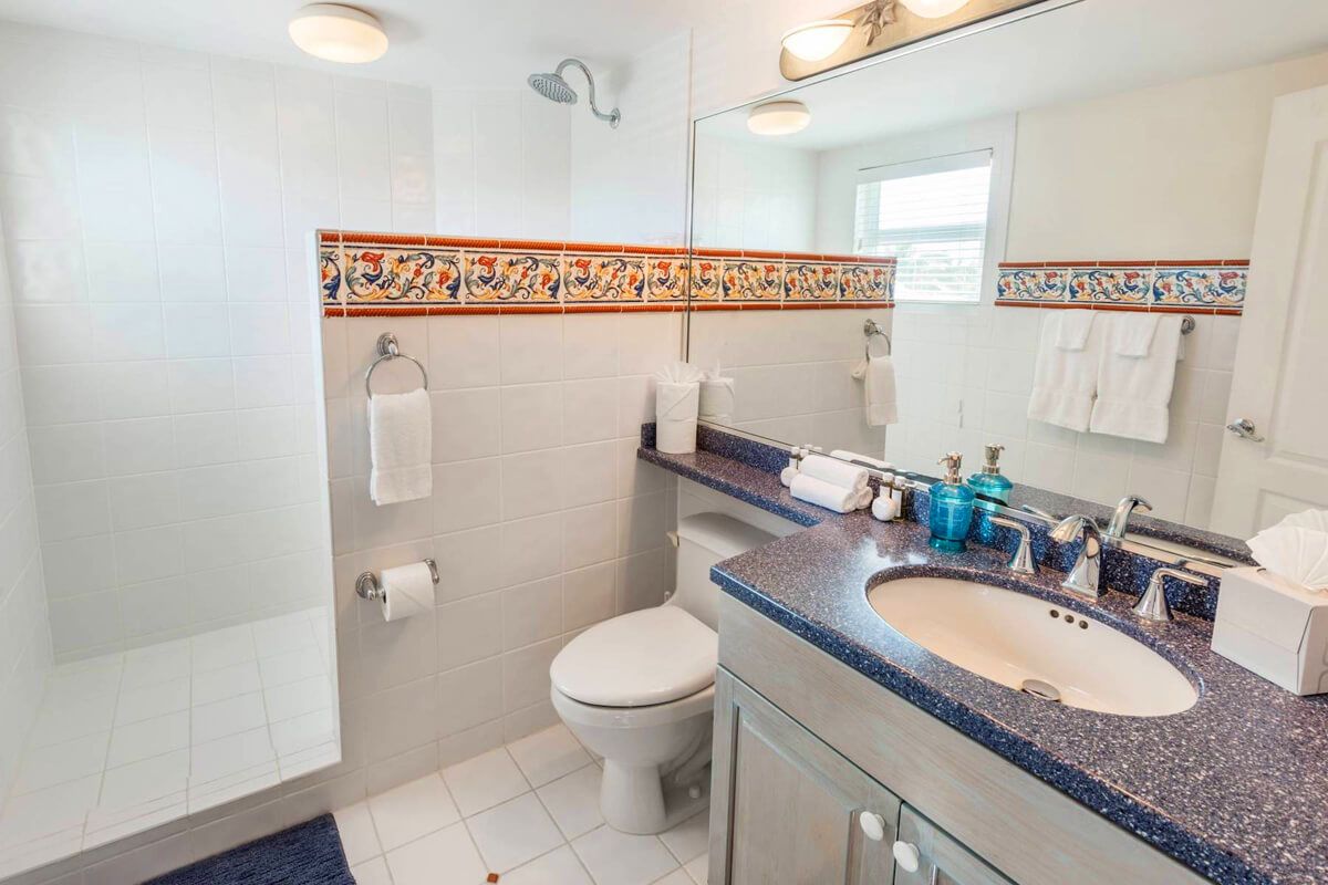 En suite bathroom