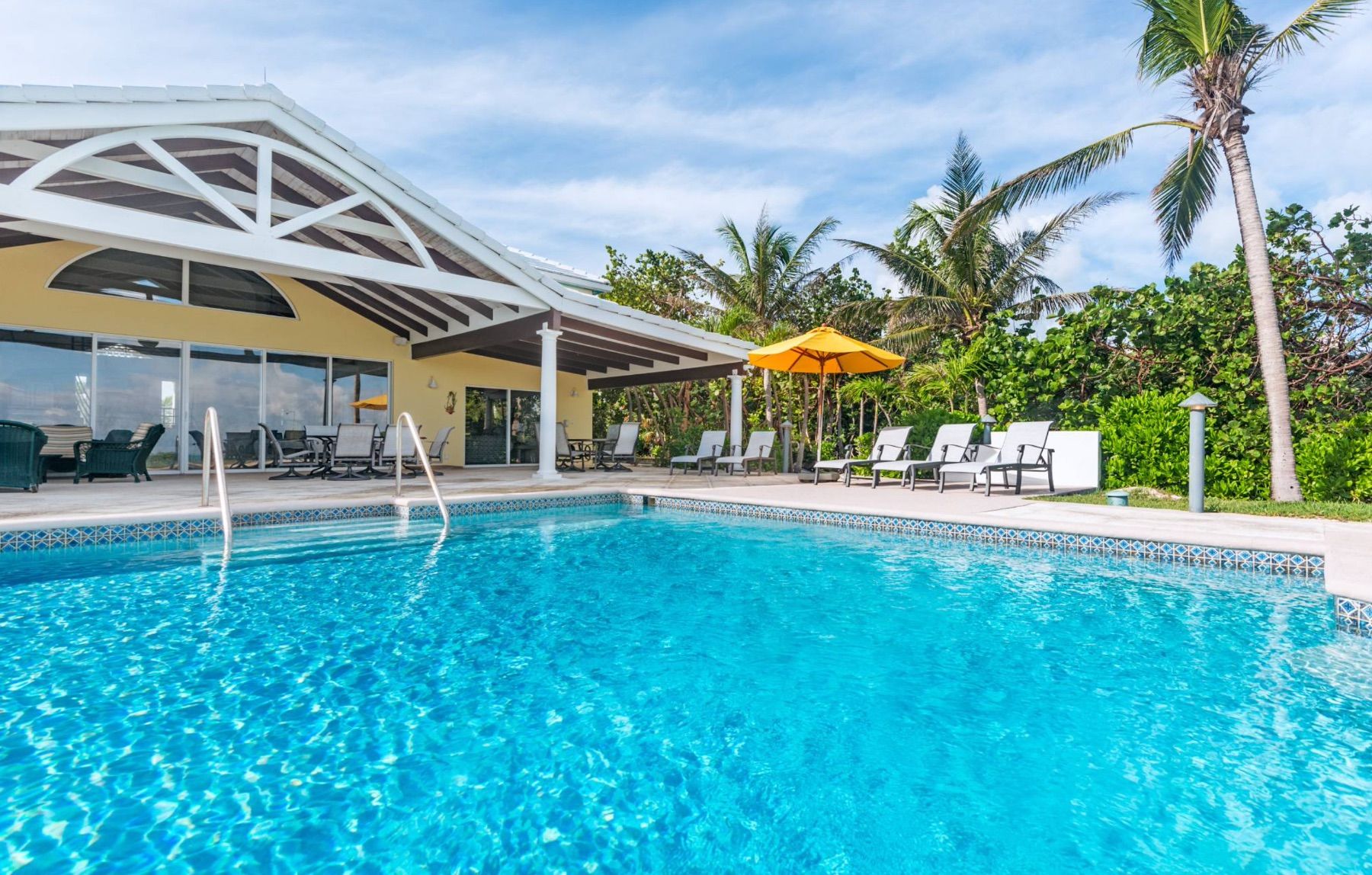 Serenity House villa photo.