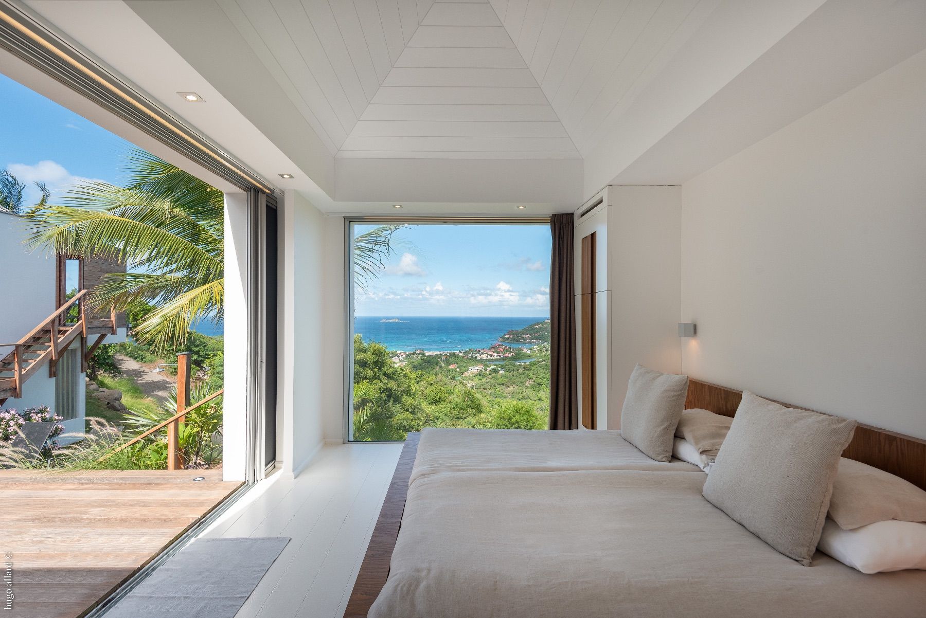 Ocalm Villa villa photo.