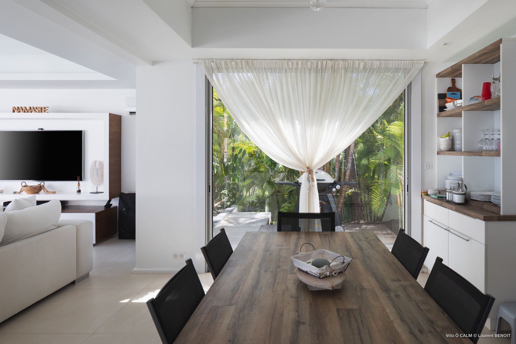 Ocalm Villa villa photo.