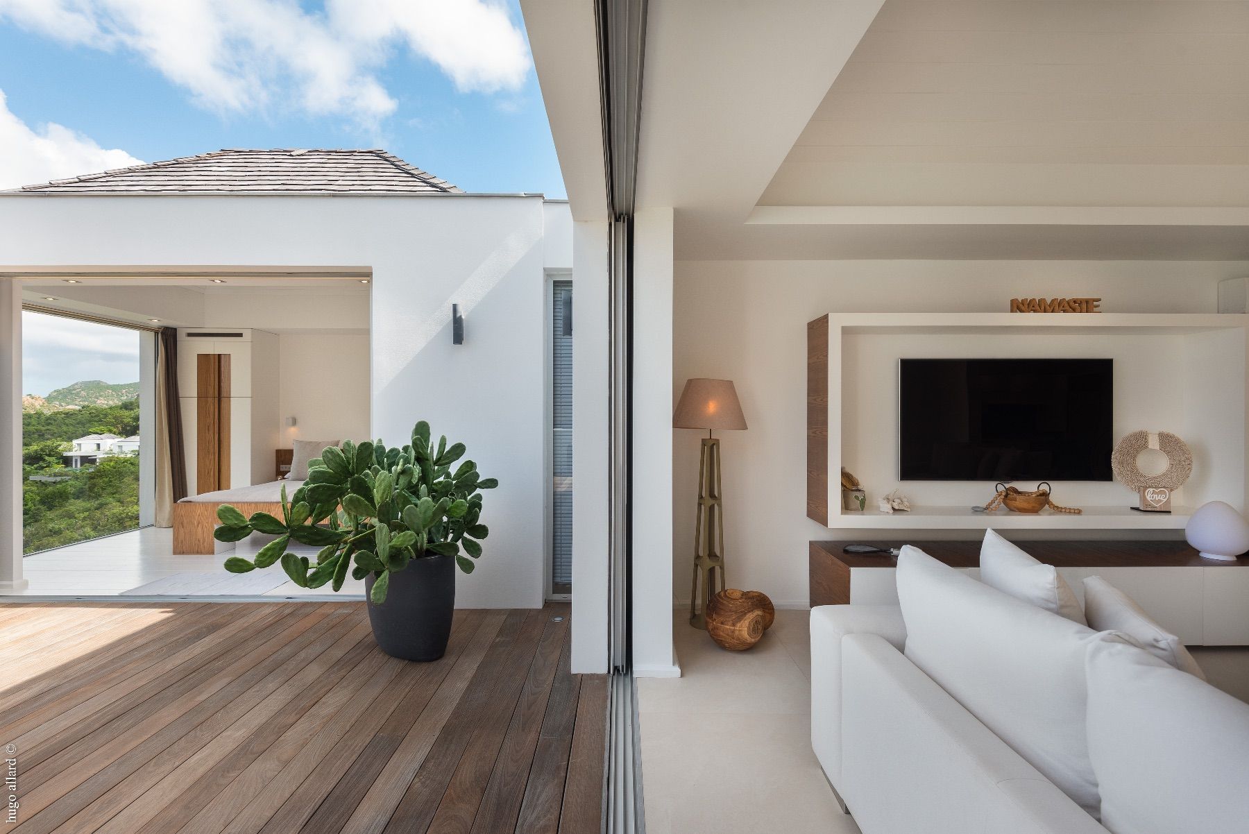 Ocalm Villa villa photo.