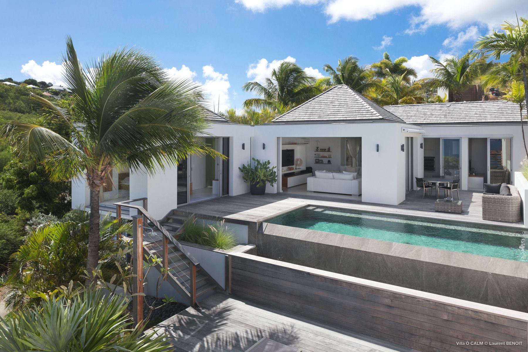 Ocalm Villa villa photo.