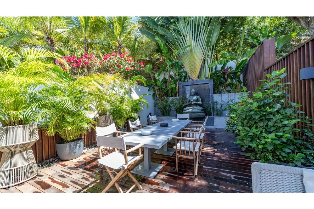 Garden patio for dining and seating