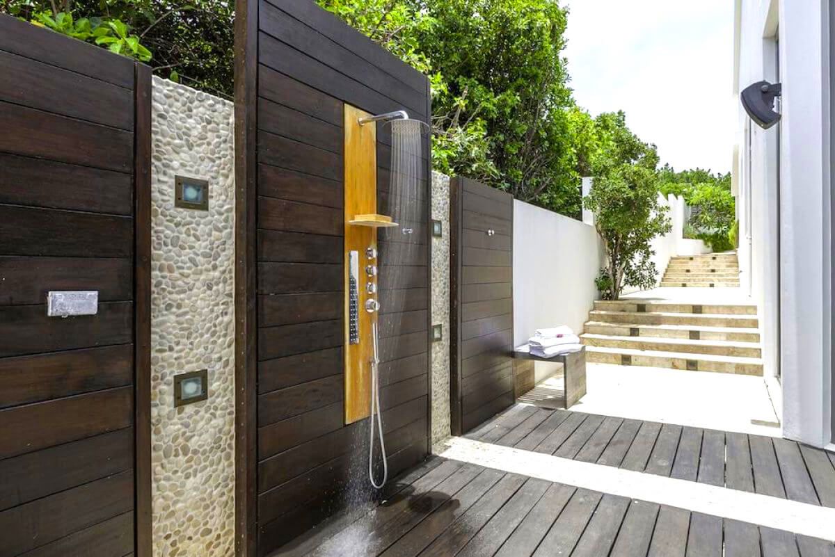 Kishti Villa on Blackgarden villa photo.