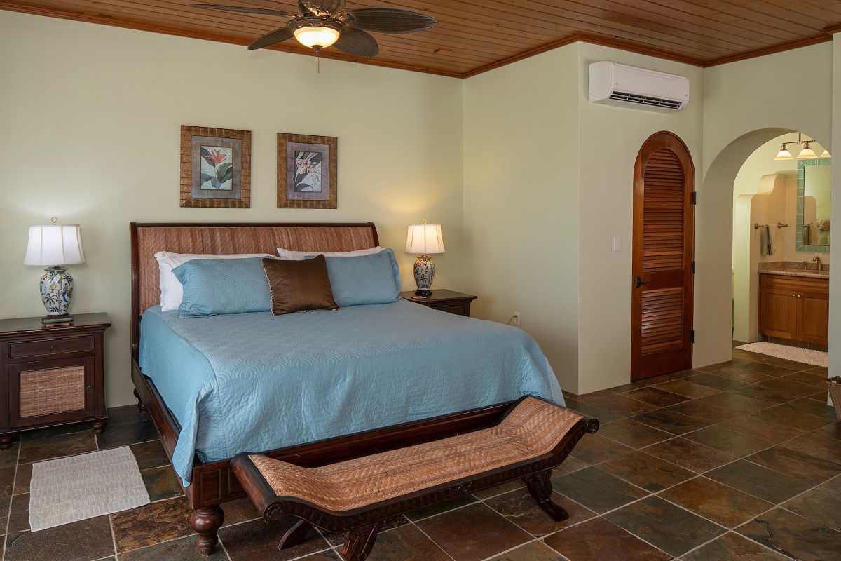 Queen bed