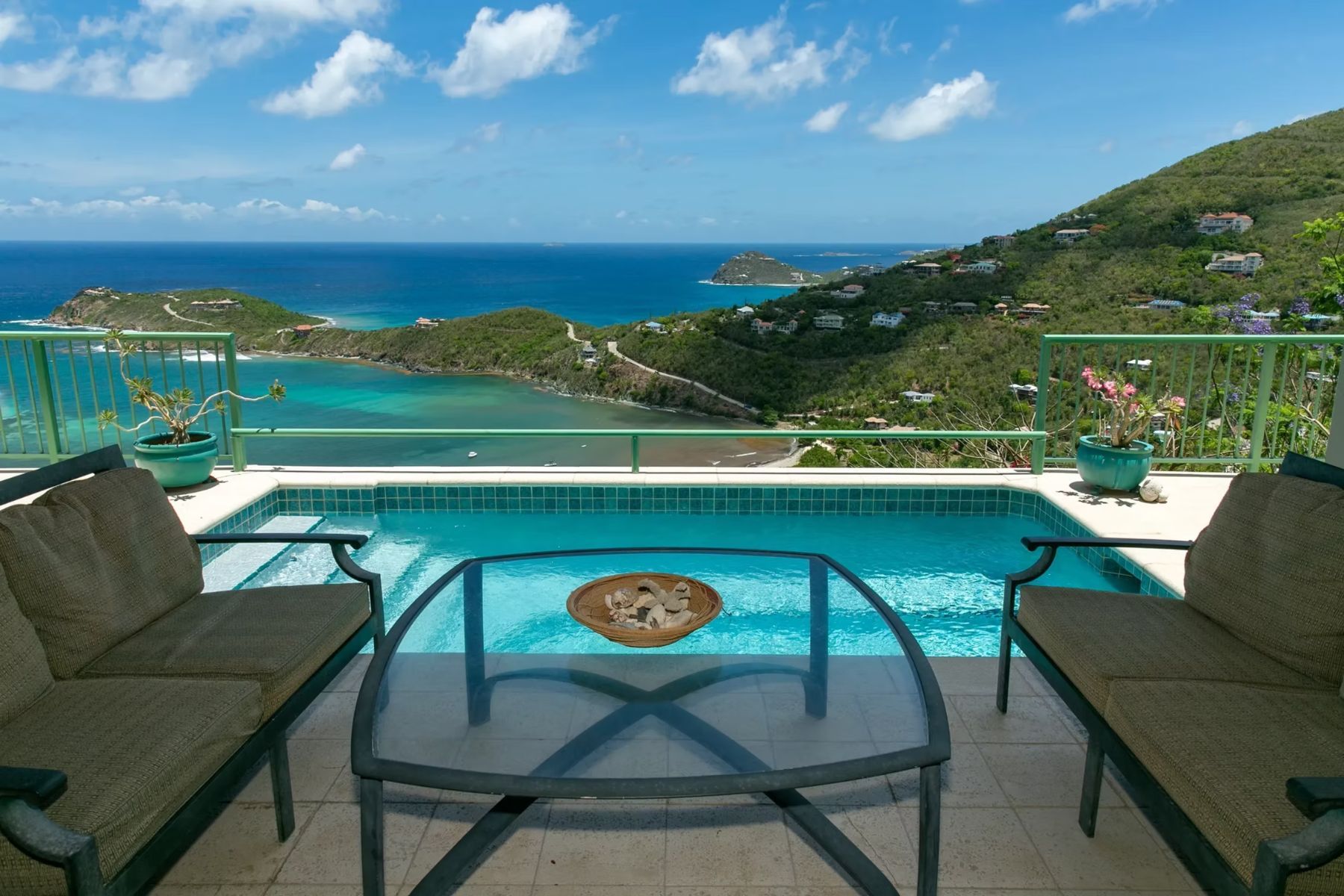 Croix Vista Villa villa photo.