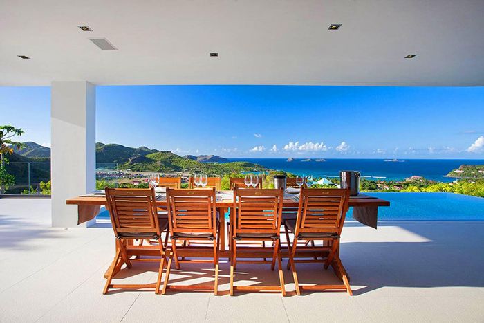 Diamond Villa offers great views over Gustavia 