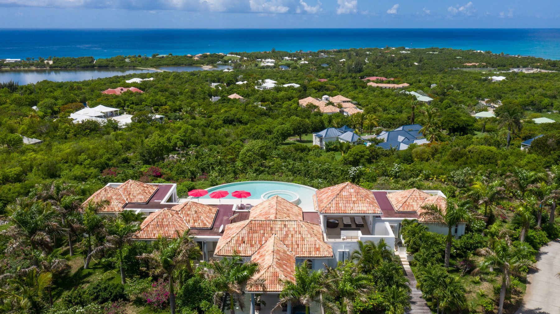 Just in Paradise Villa villa photo.