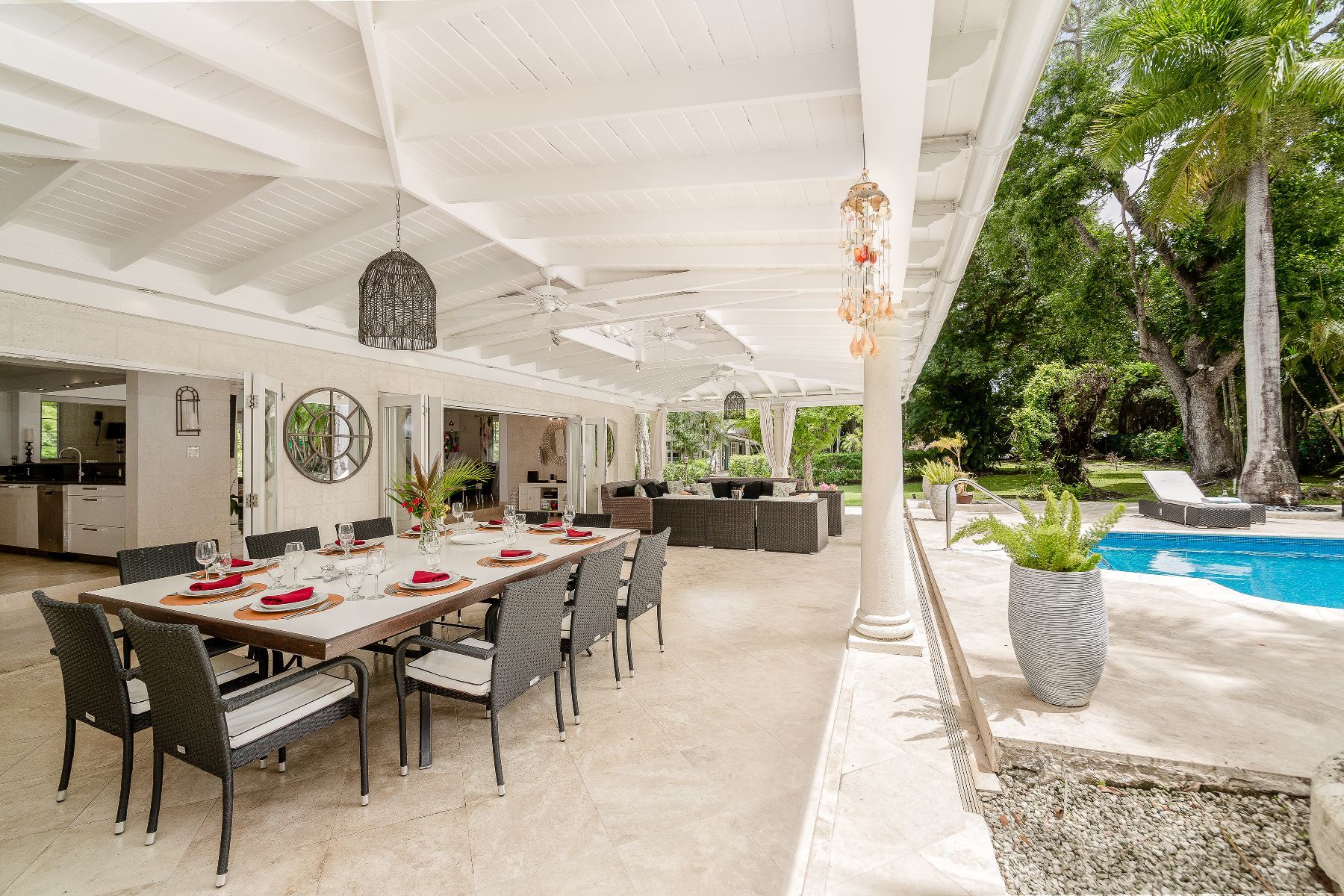 Amberley House villa photo.