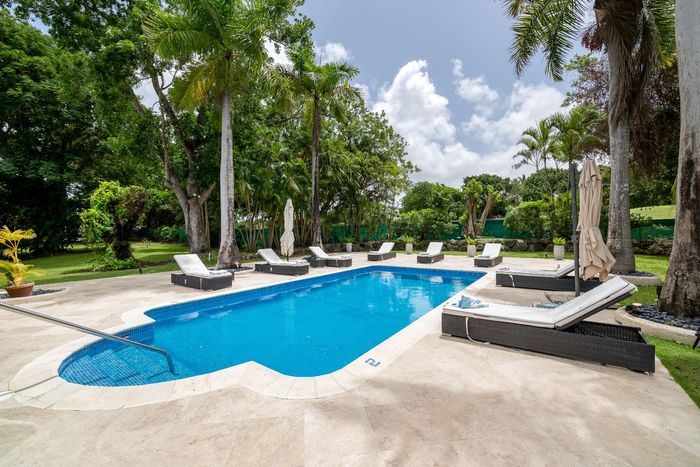 Amberley House villa photo.
