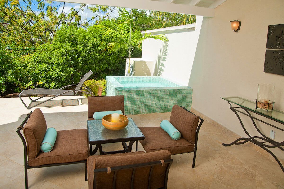 Patio area with private jacuzzi