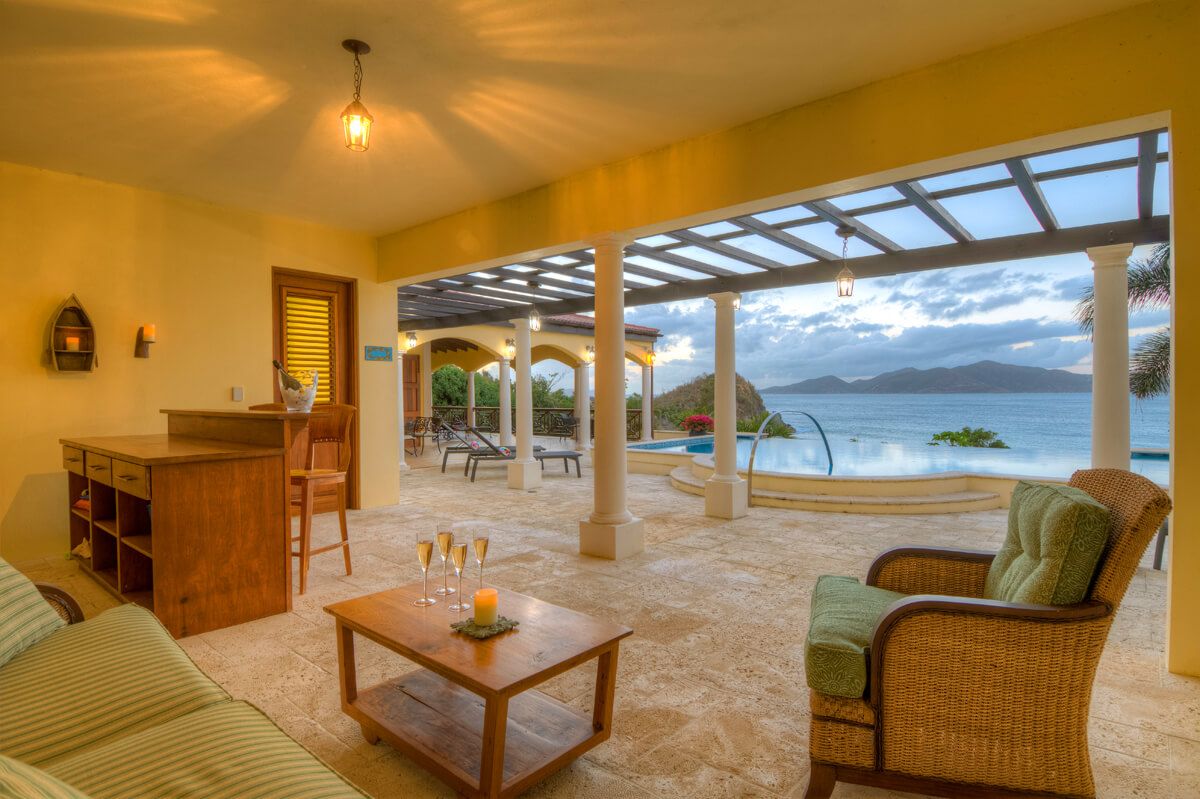 Ariana Villa villa photo.