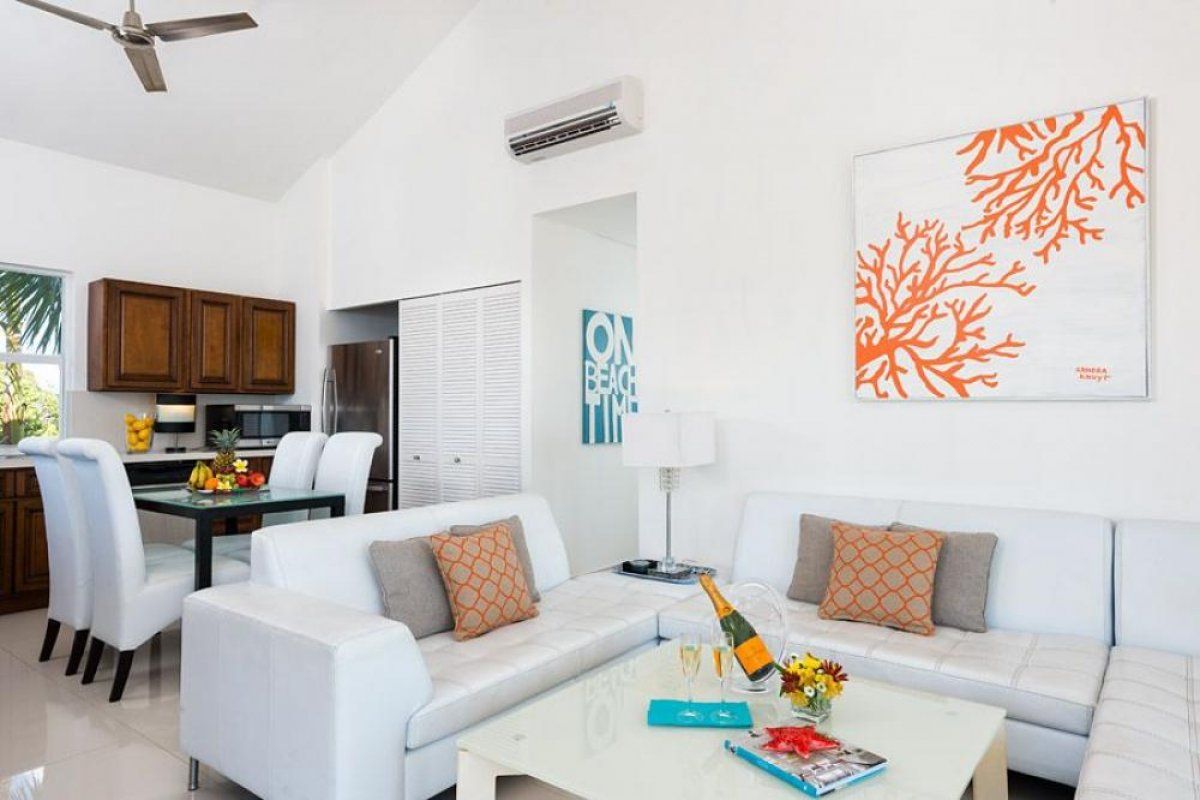 The living/dining area