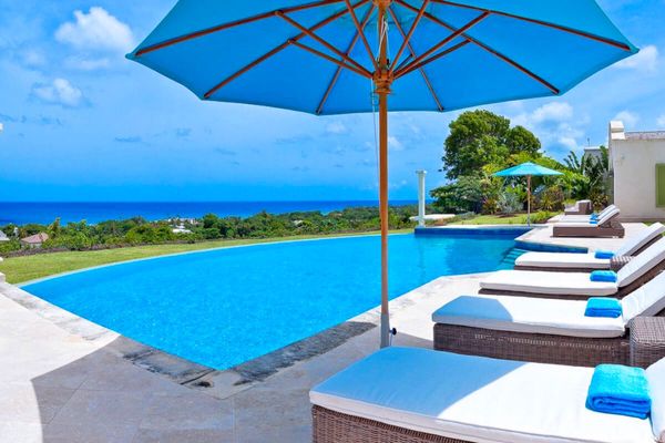 Marsh Mellow Villa is located in Westmoreland in Barbados and has great views of the ocean