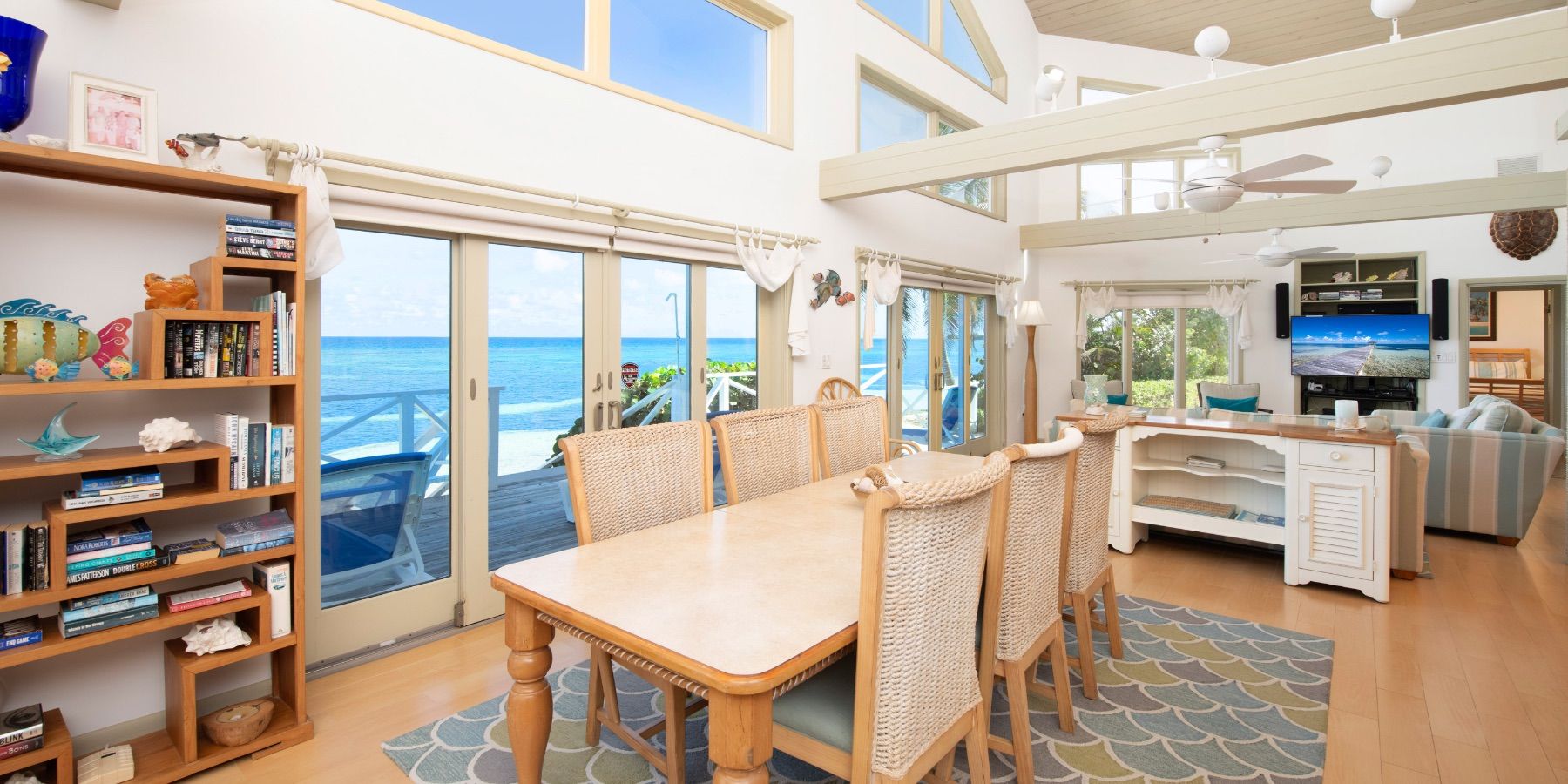 Castaway Cove villa photo.