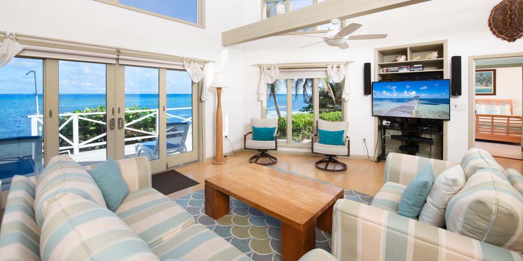 Castaway Cove villa photo.