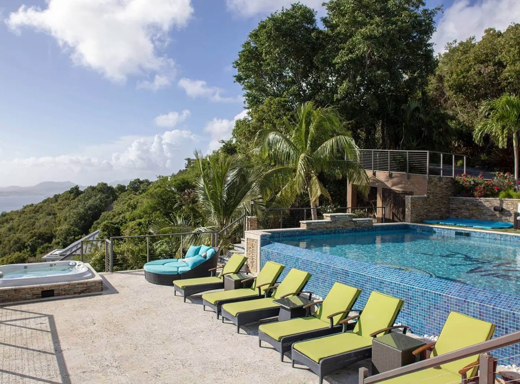 Deja View villa photo.