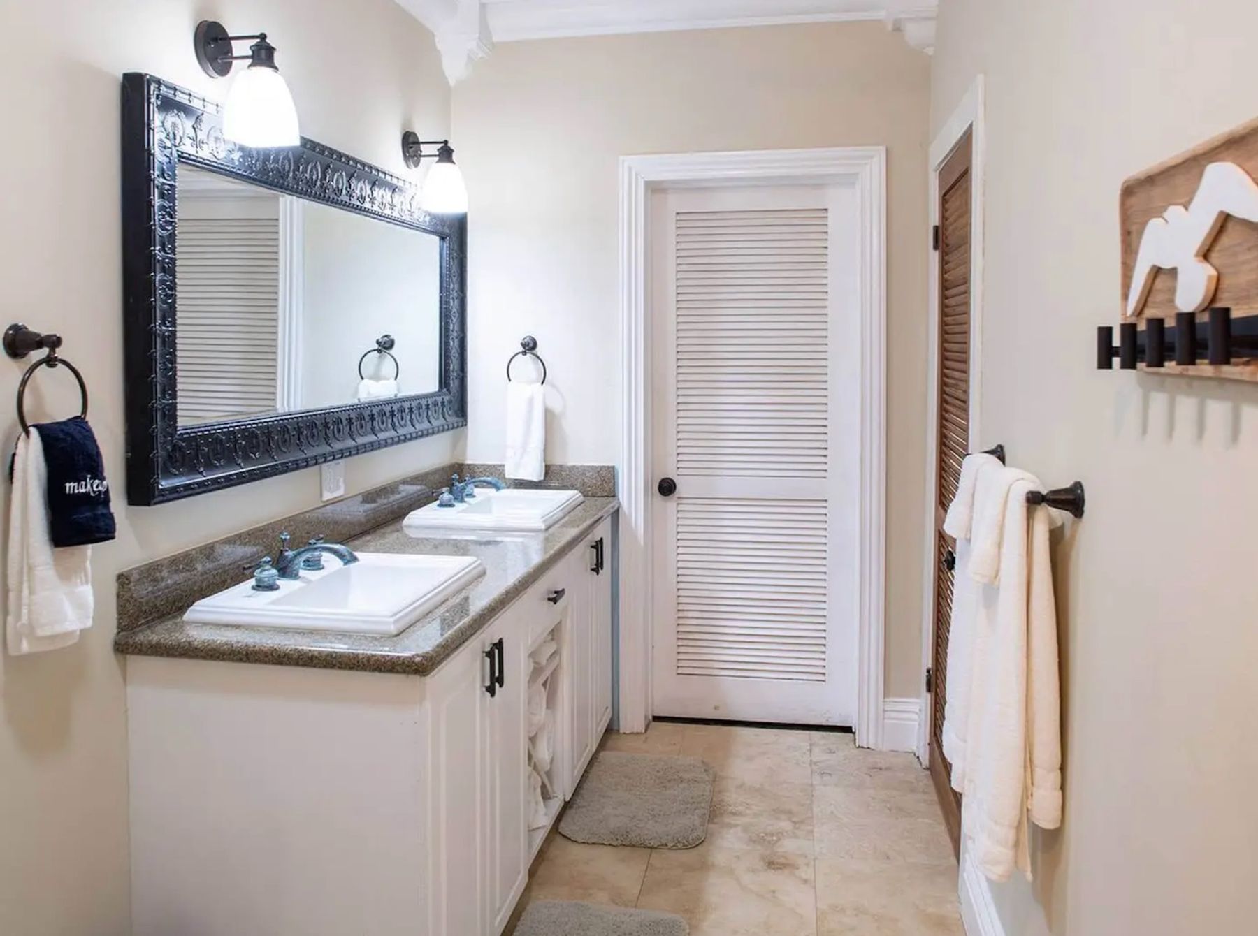 Ensuite