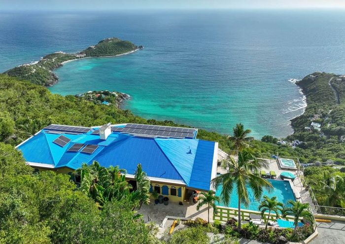 Deja View Villa sits in Rendezvous Bay