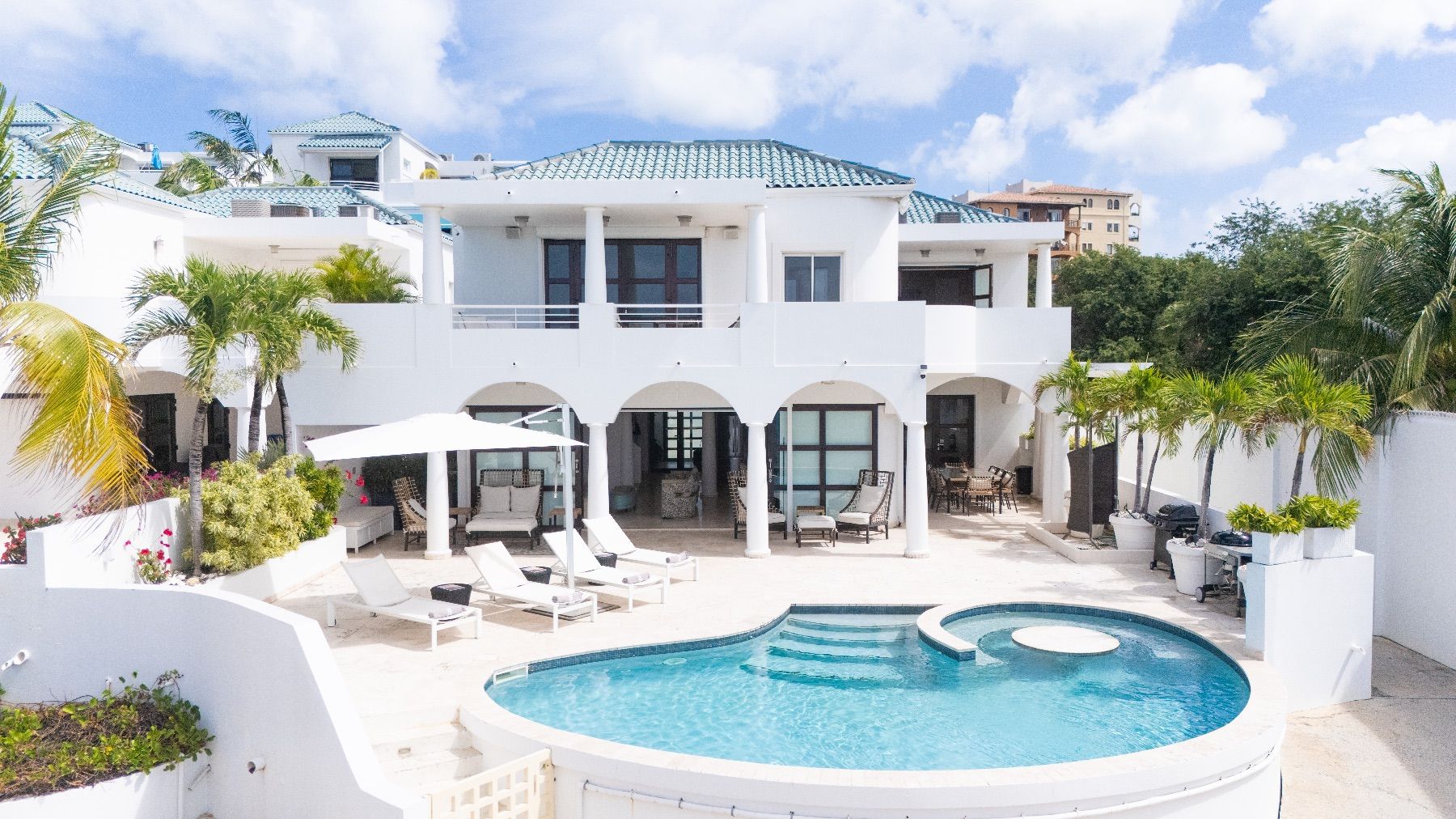 Bahari Villa villa photo.