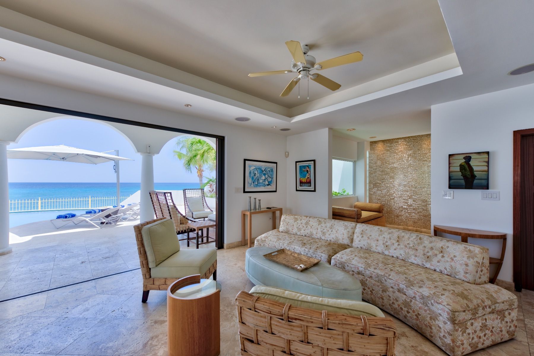 Bahari Villa villa photo.