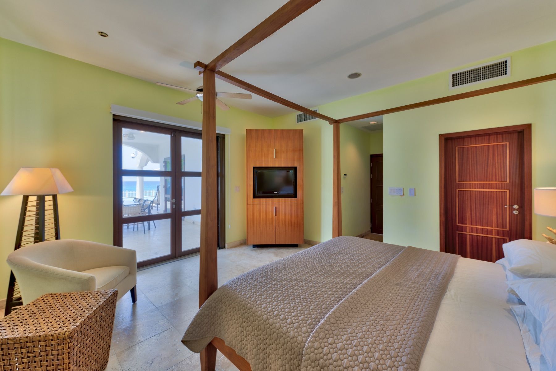 Bahari Villa villa photo.