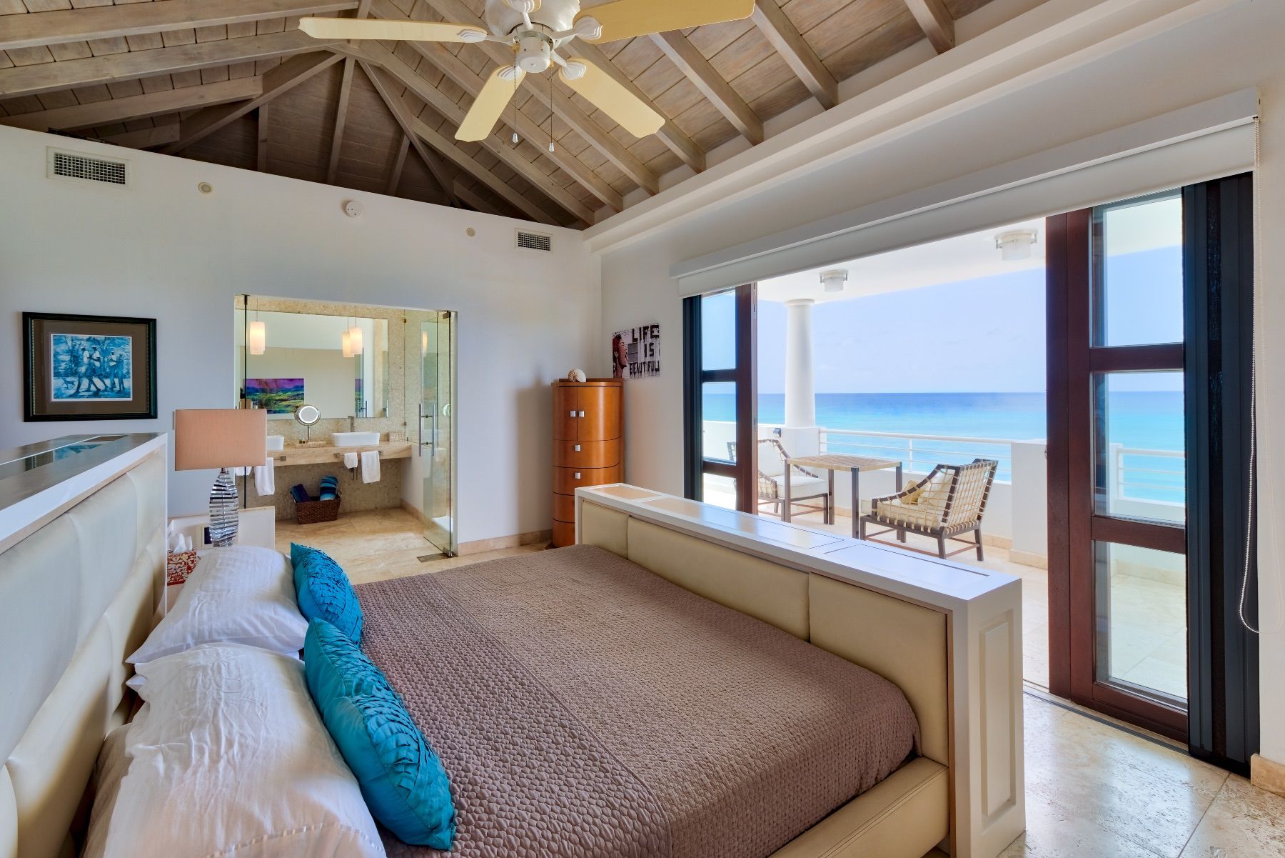 Bahari Villa villa photo.