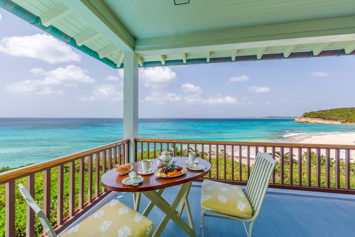 Balcony dinette
