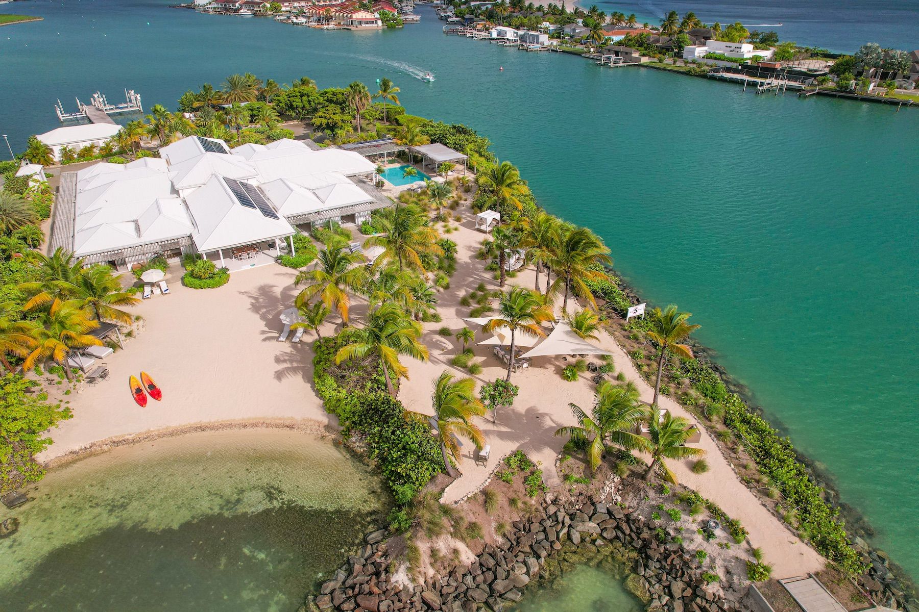 Palm Point Villa villa photo.