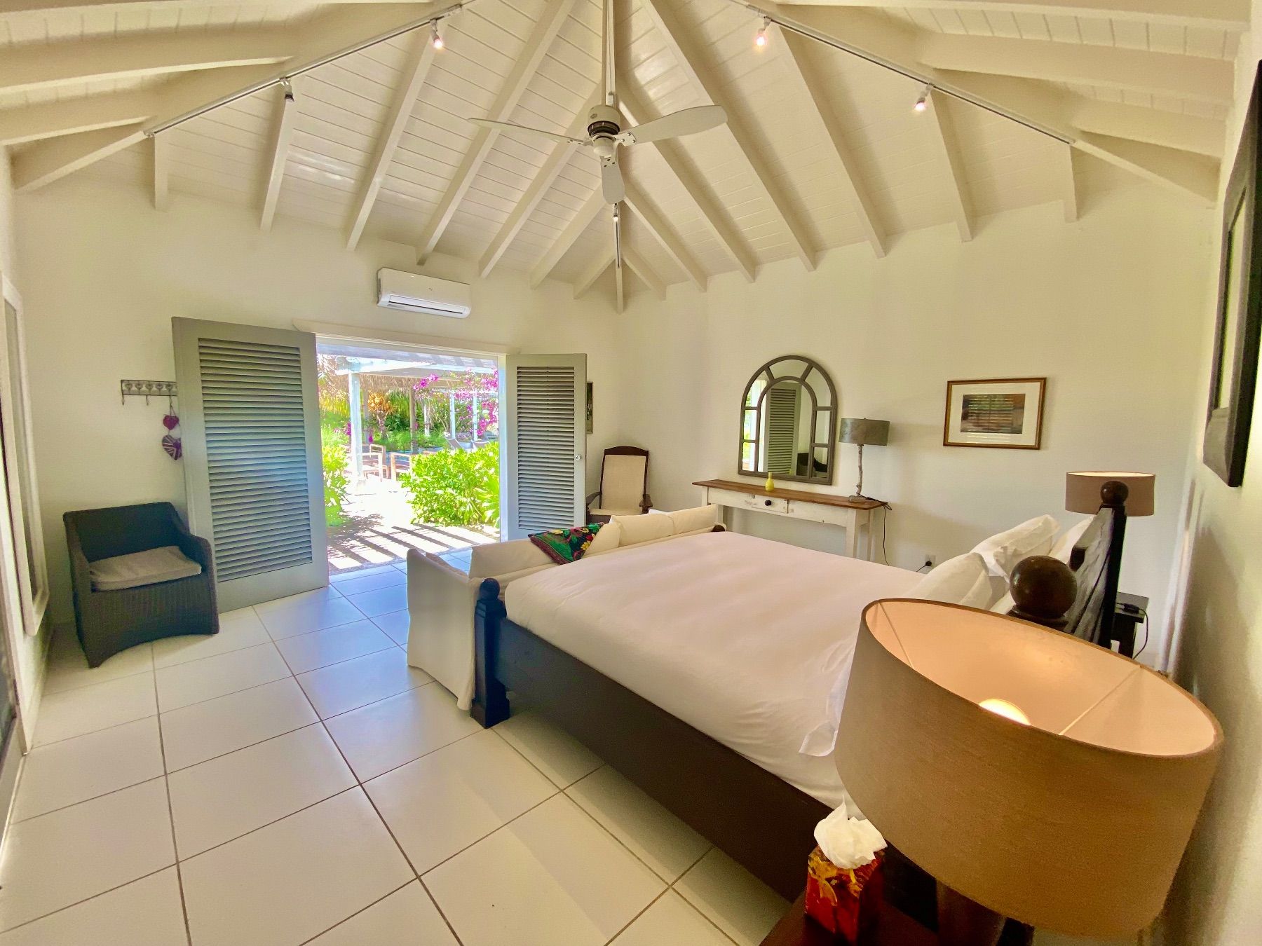 Palm Point Villa villa photo.