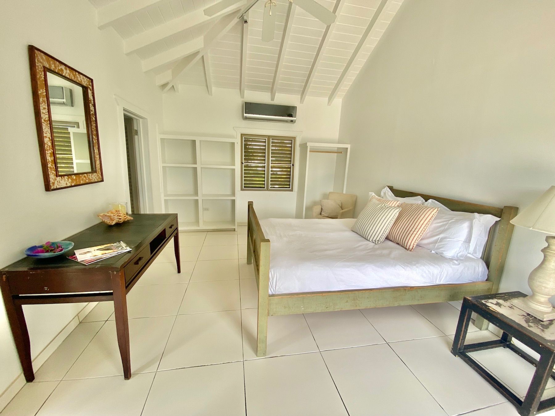Palm Point Villa villa photo.