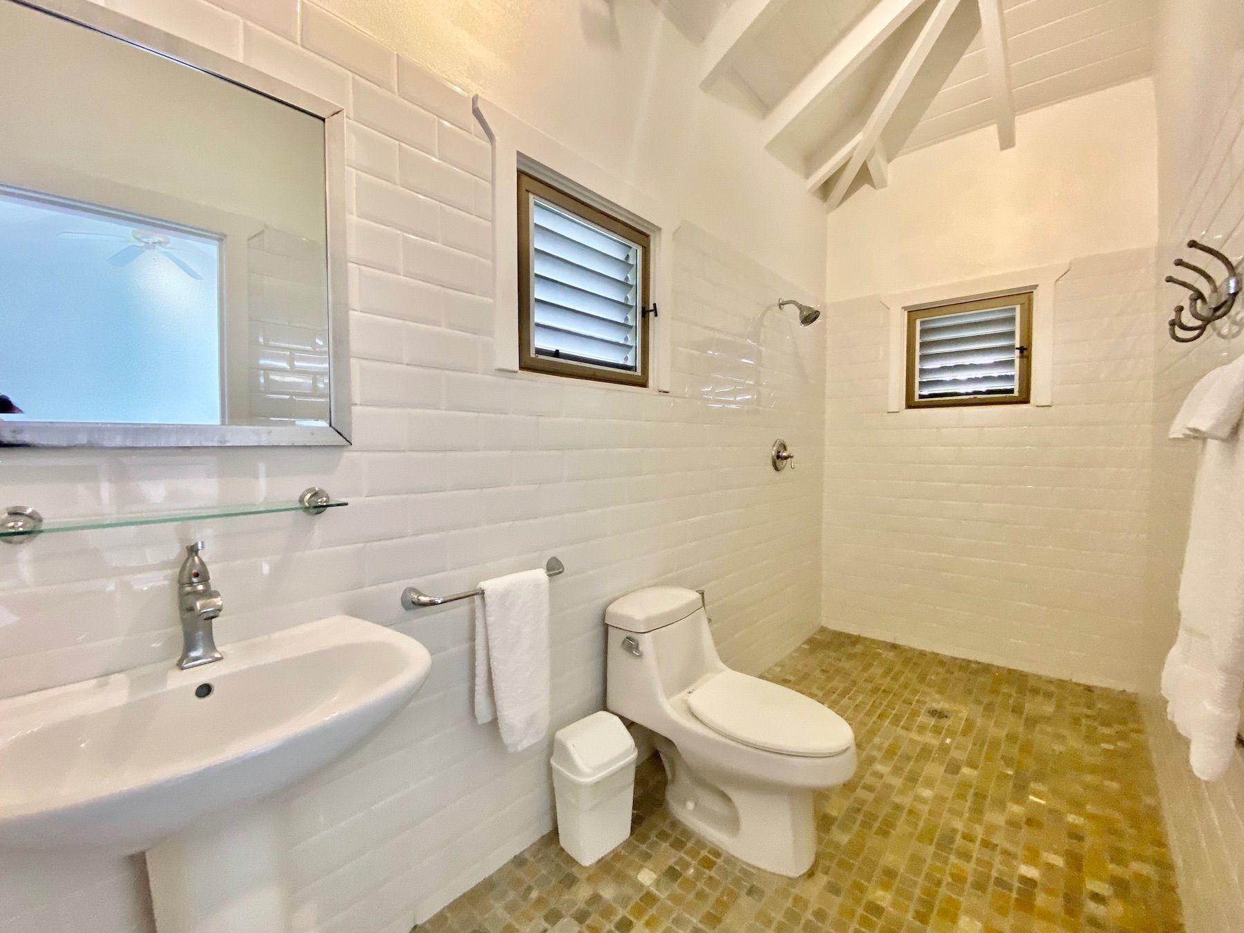 Ensuite for Boathouse Bedroom