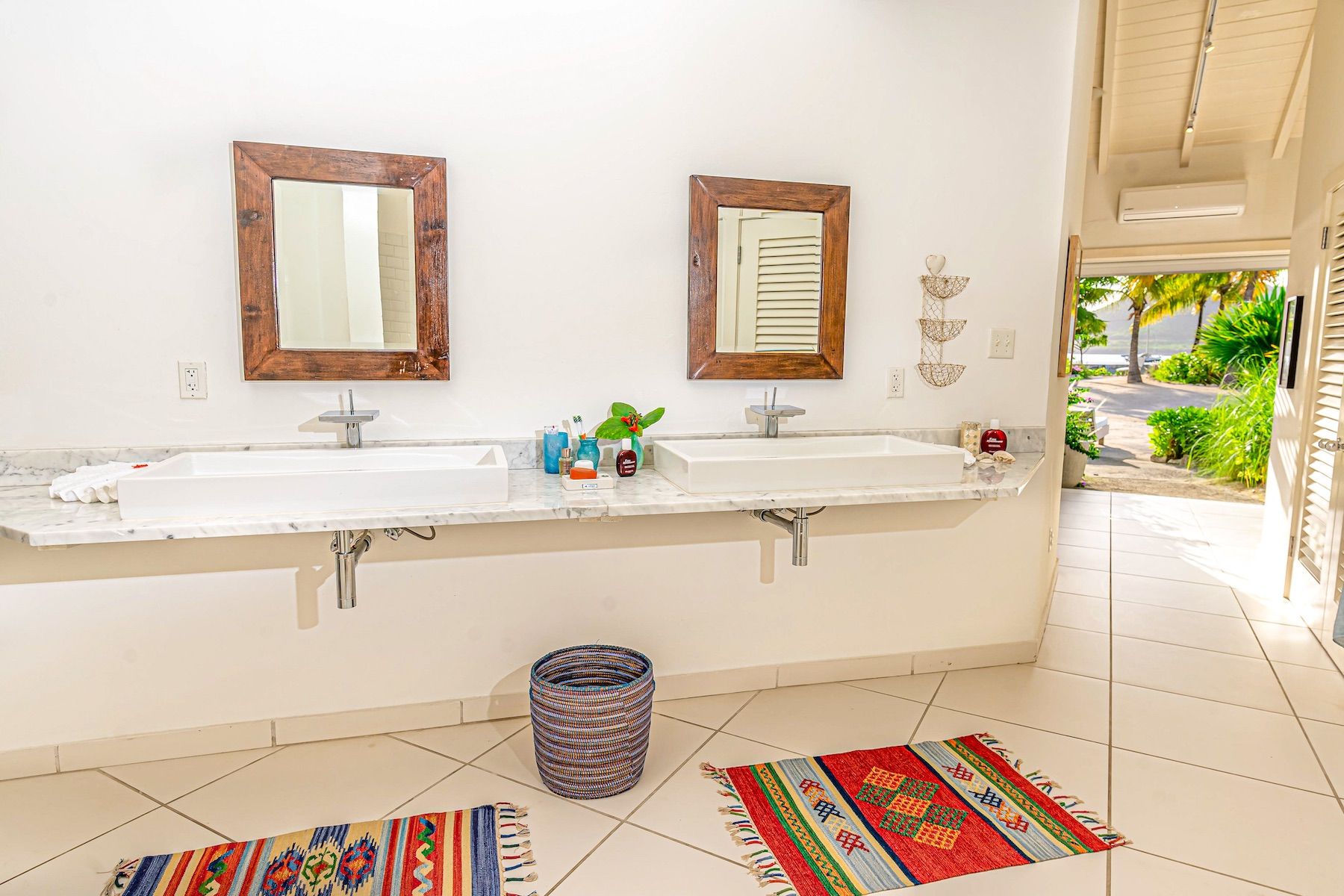 Palm Point Villa villa photo.