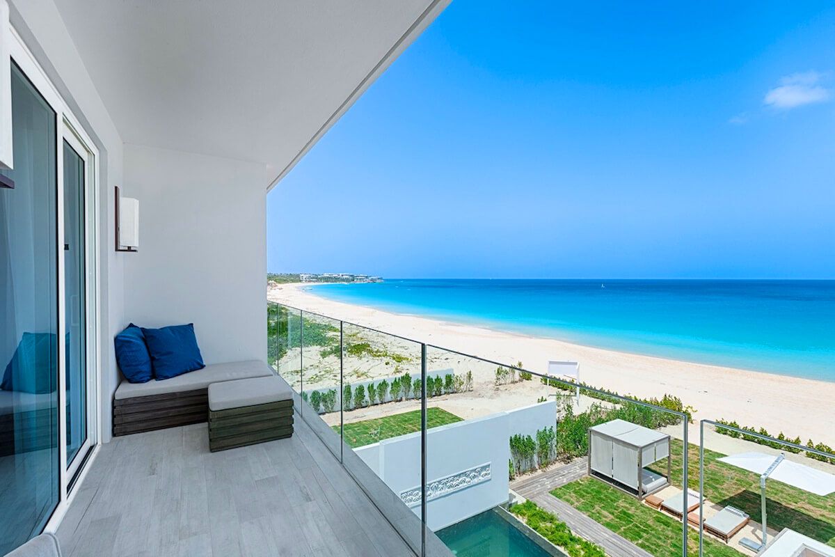Sitting balcony
