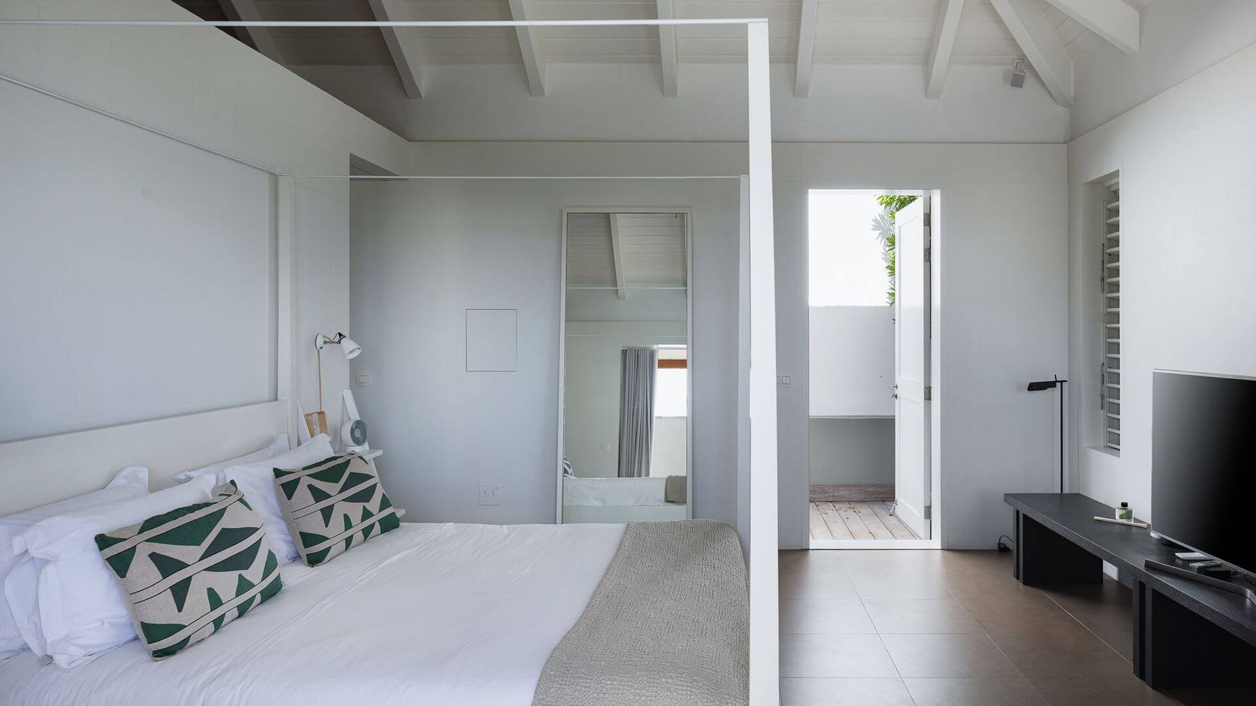 Cosmos Villa villa photo.