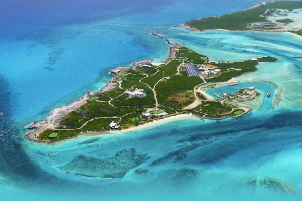 Over Yonder Cay is a spectacular exclusive private island south of Nassau in the Bahamas