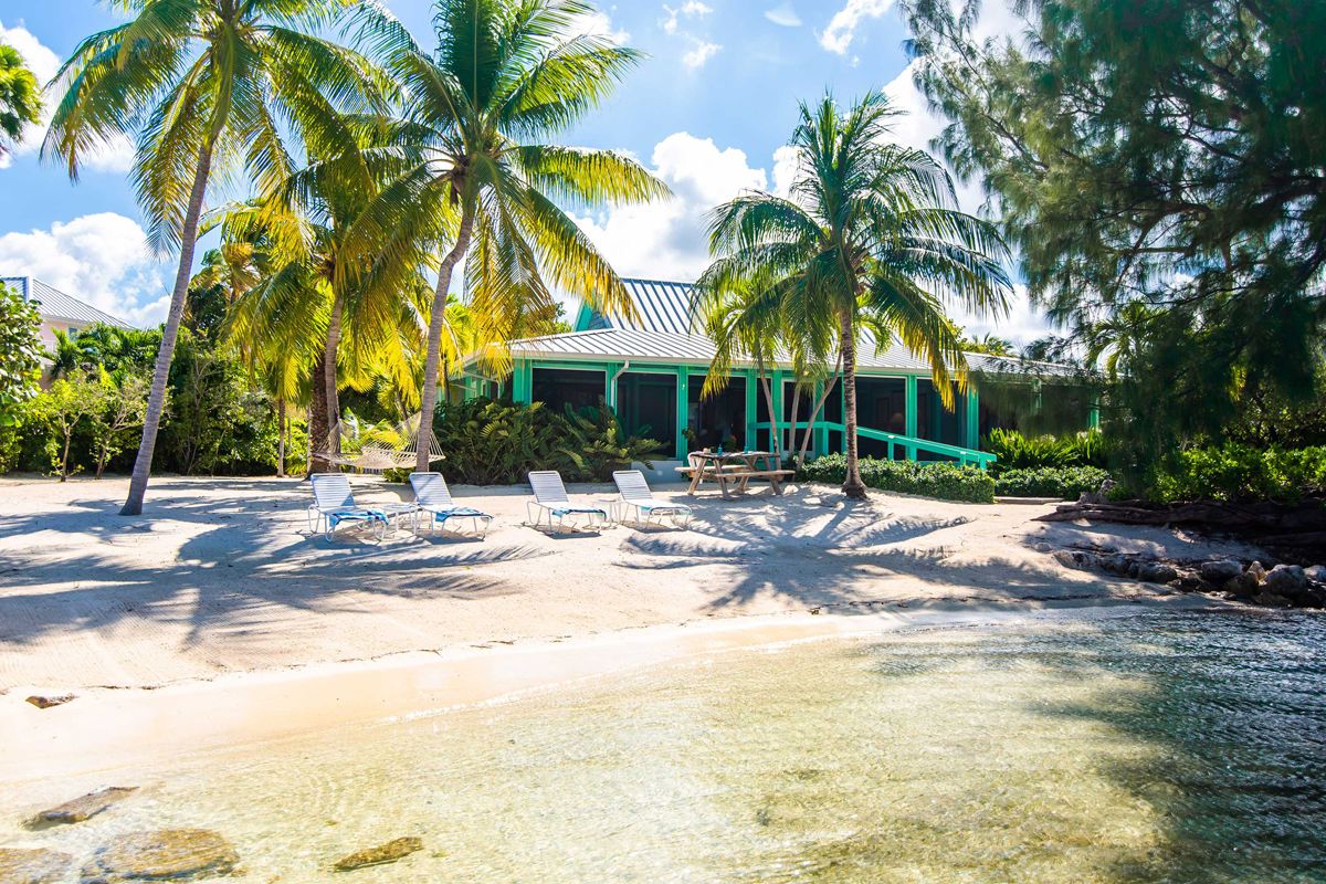 Fingertip Villa villa photo.