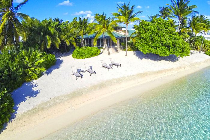 The beach set up in front of Tarasand Villa