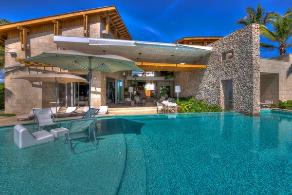 Villa Oceania has a beautiful pool and shaded back patio