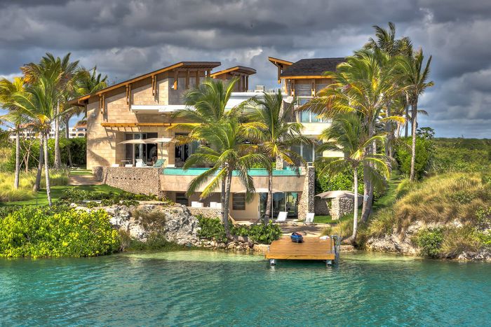 Located directly on the water