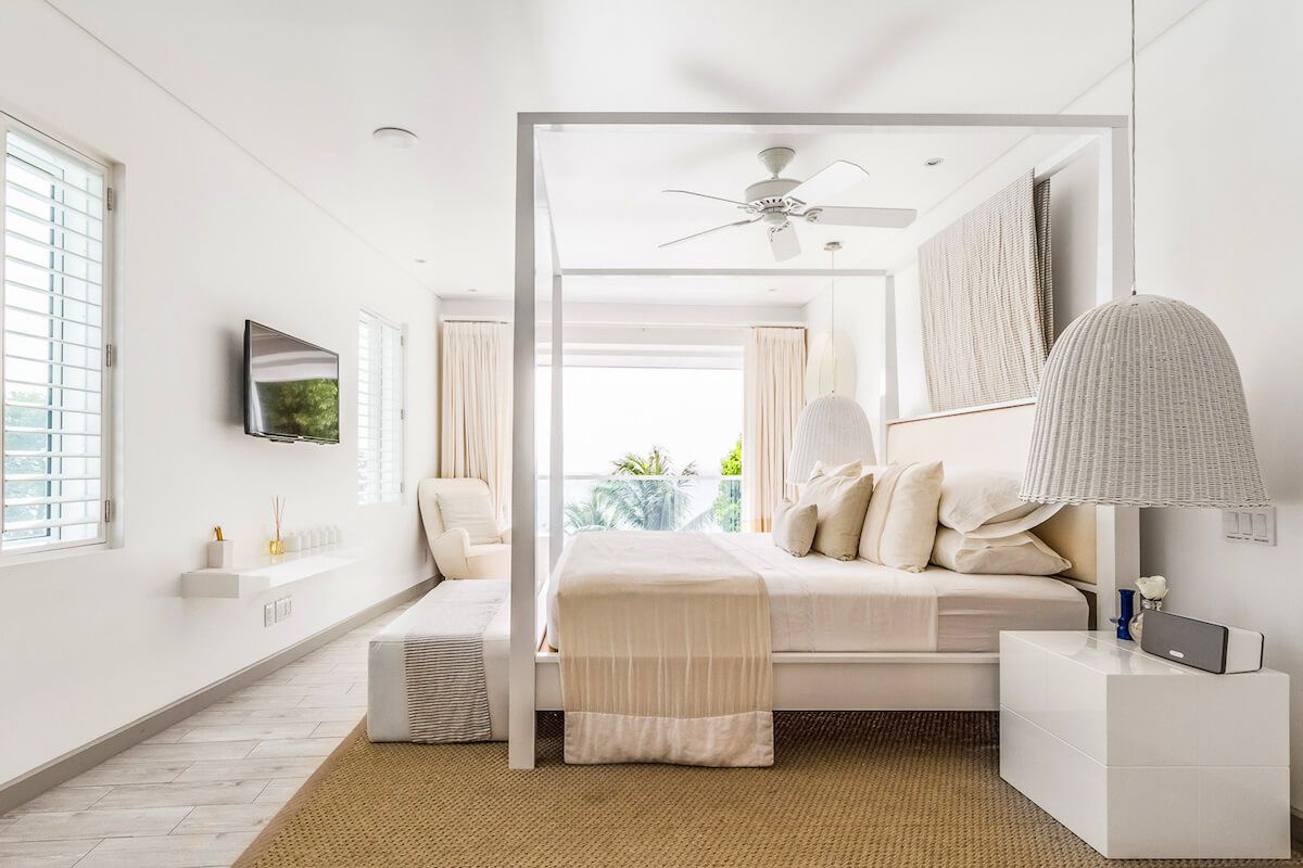Footprints villa photo.