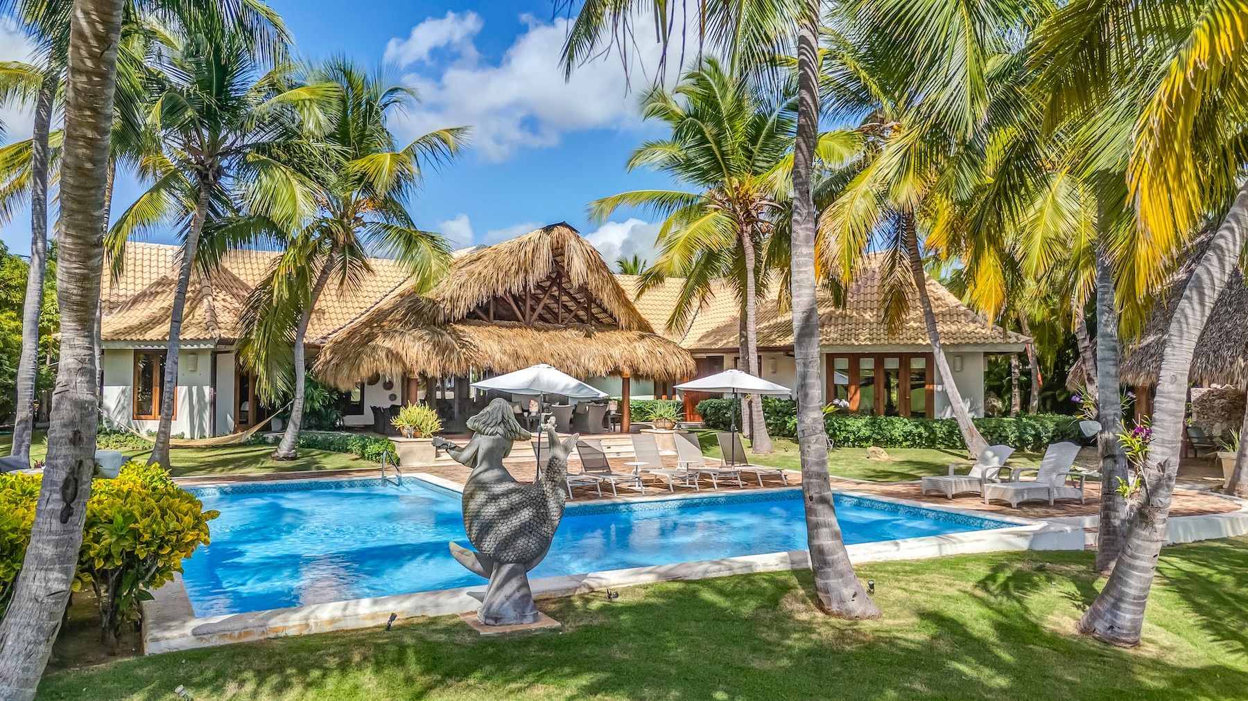 Sirena villa photo.