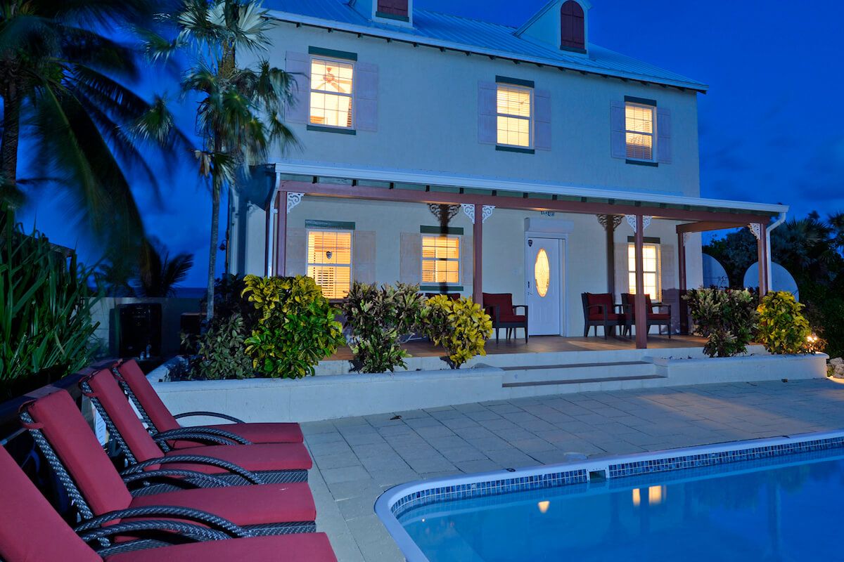 Heritage House villa photo.