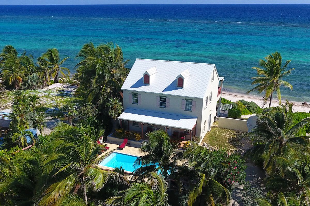 Heritage House villa photo.