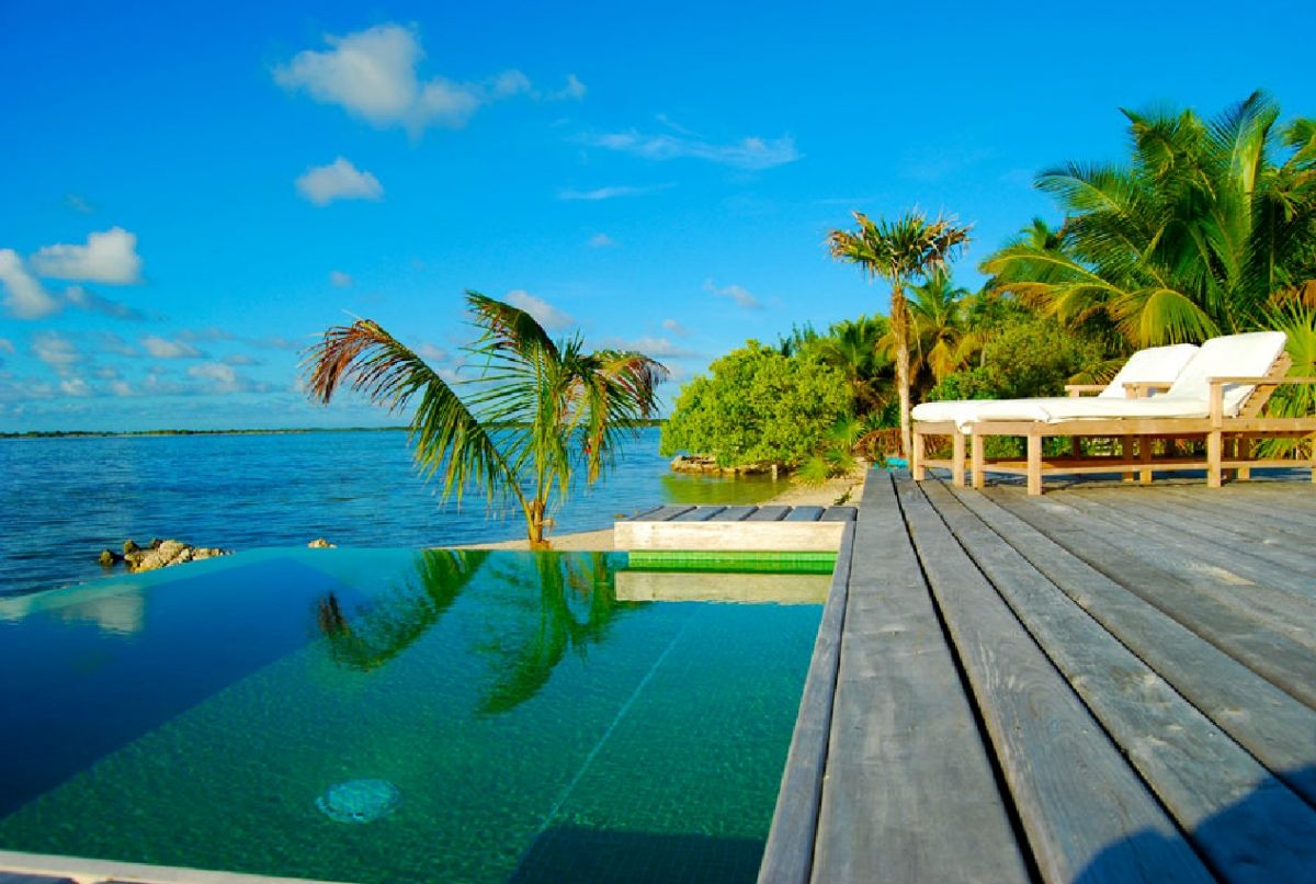 Cayo Espanto - Casa Solana villa photo.