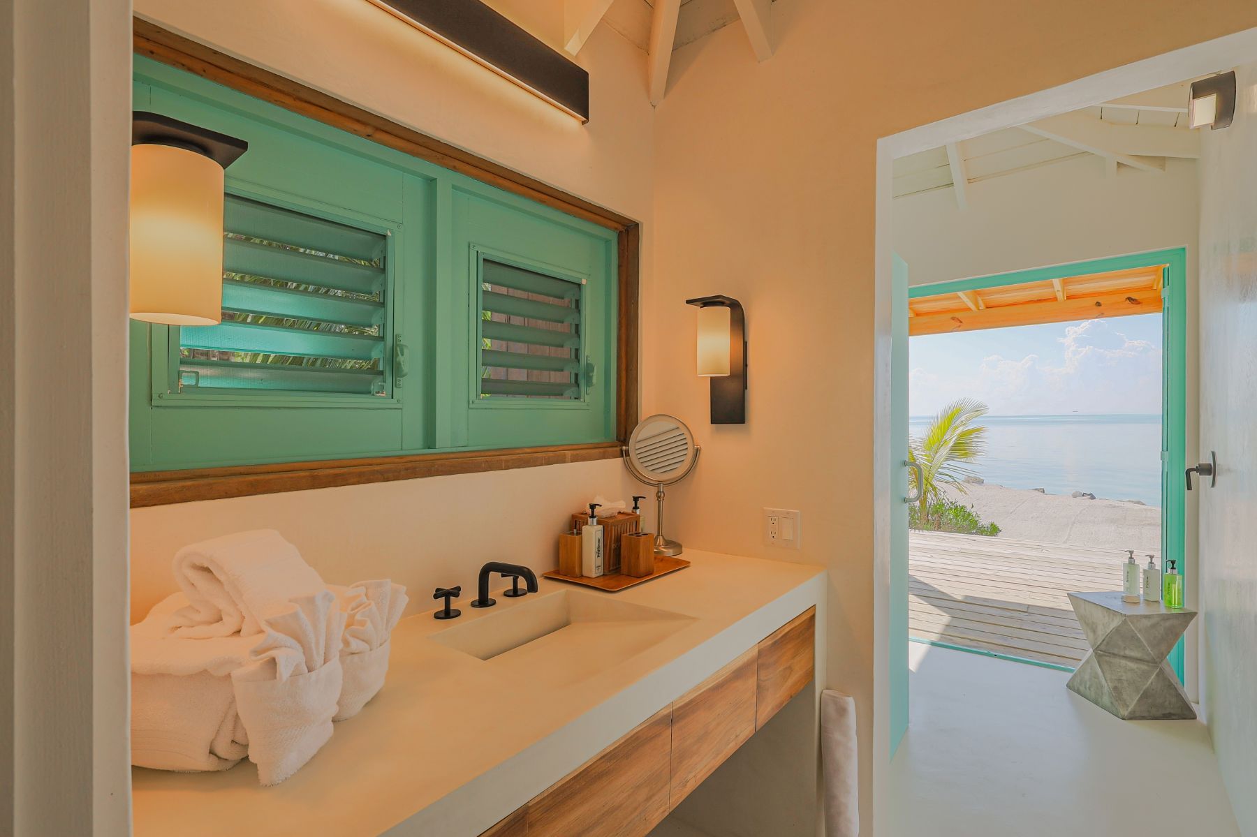 Cayo Espanto - Casa Solana villa photo.
