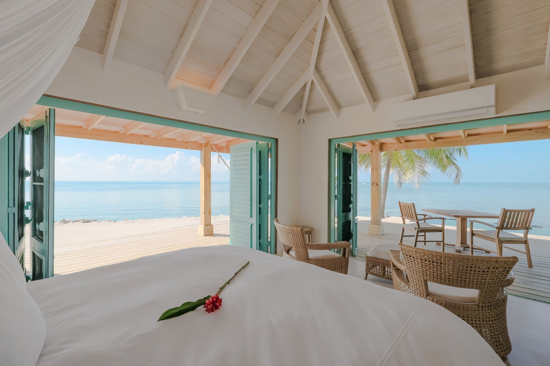 Cayo Espanto - Casa Solana villa photo.