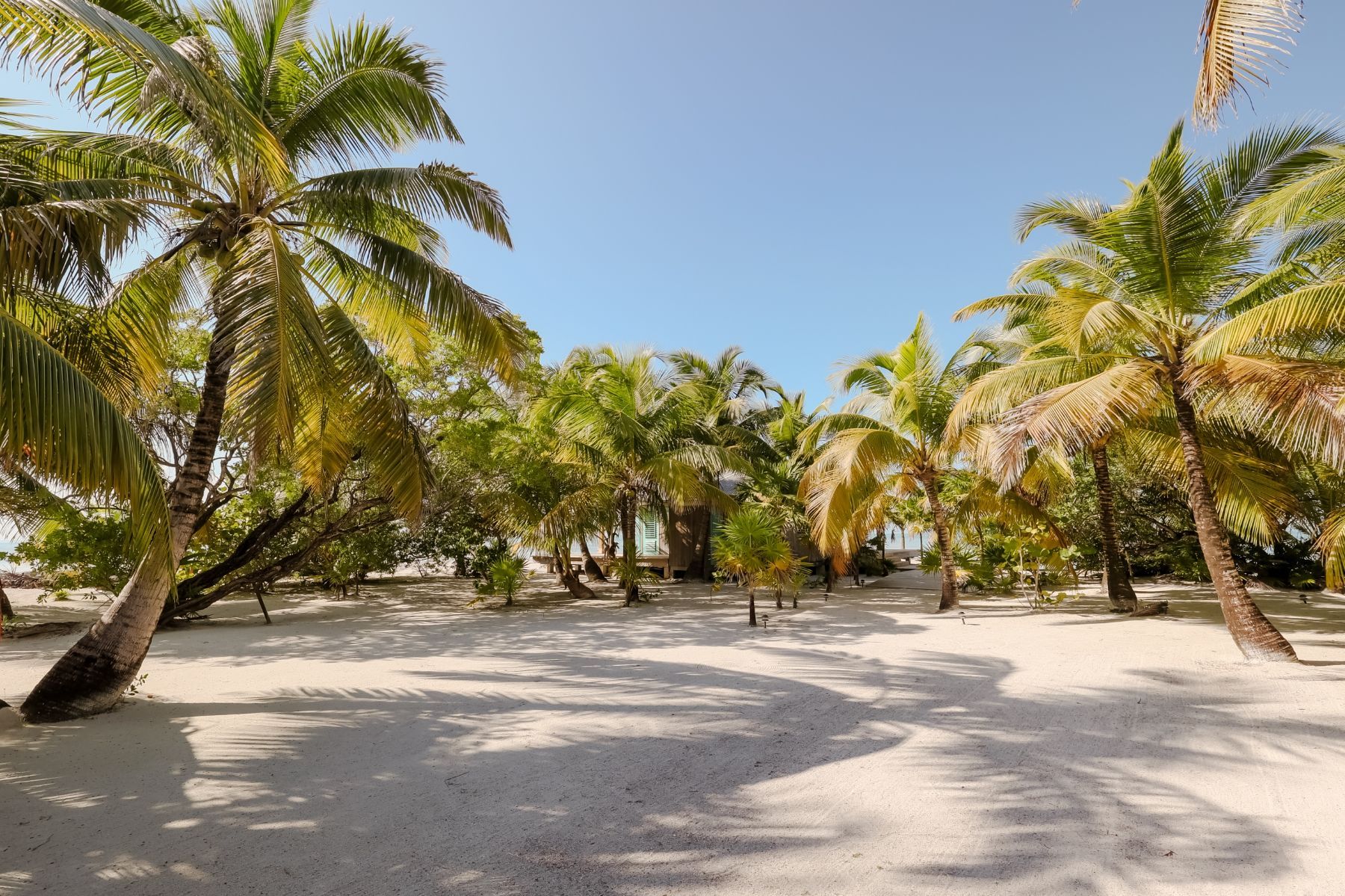 Cayo Espanto - Casa Solana villa photo.